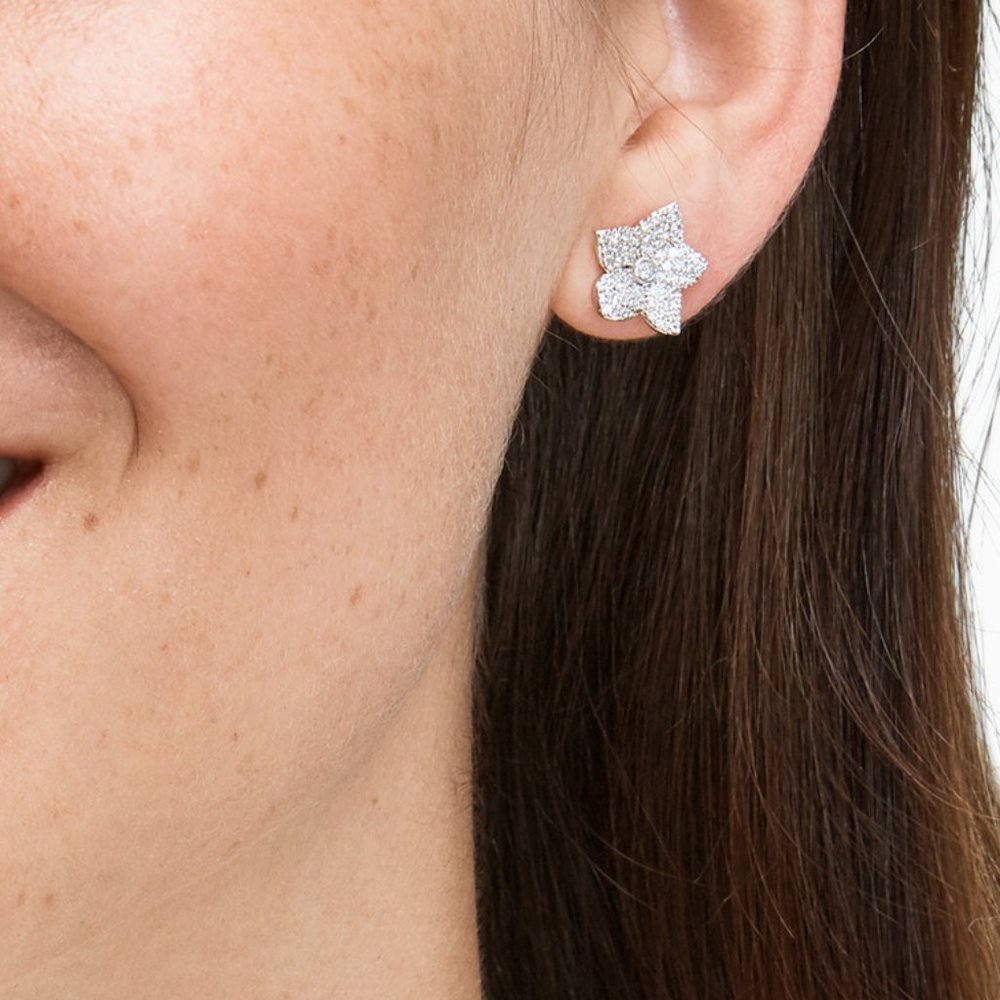 Kate Spade Flower Studs and Pendant - Picture 2 of 4